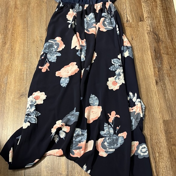 Maxi dress in size XS - Picture 6 of 8